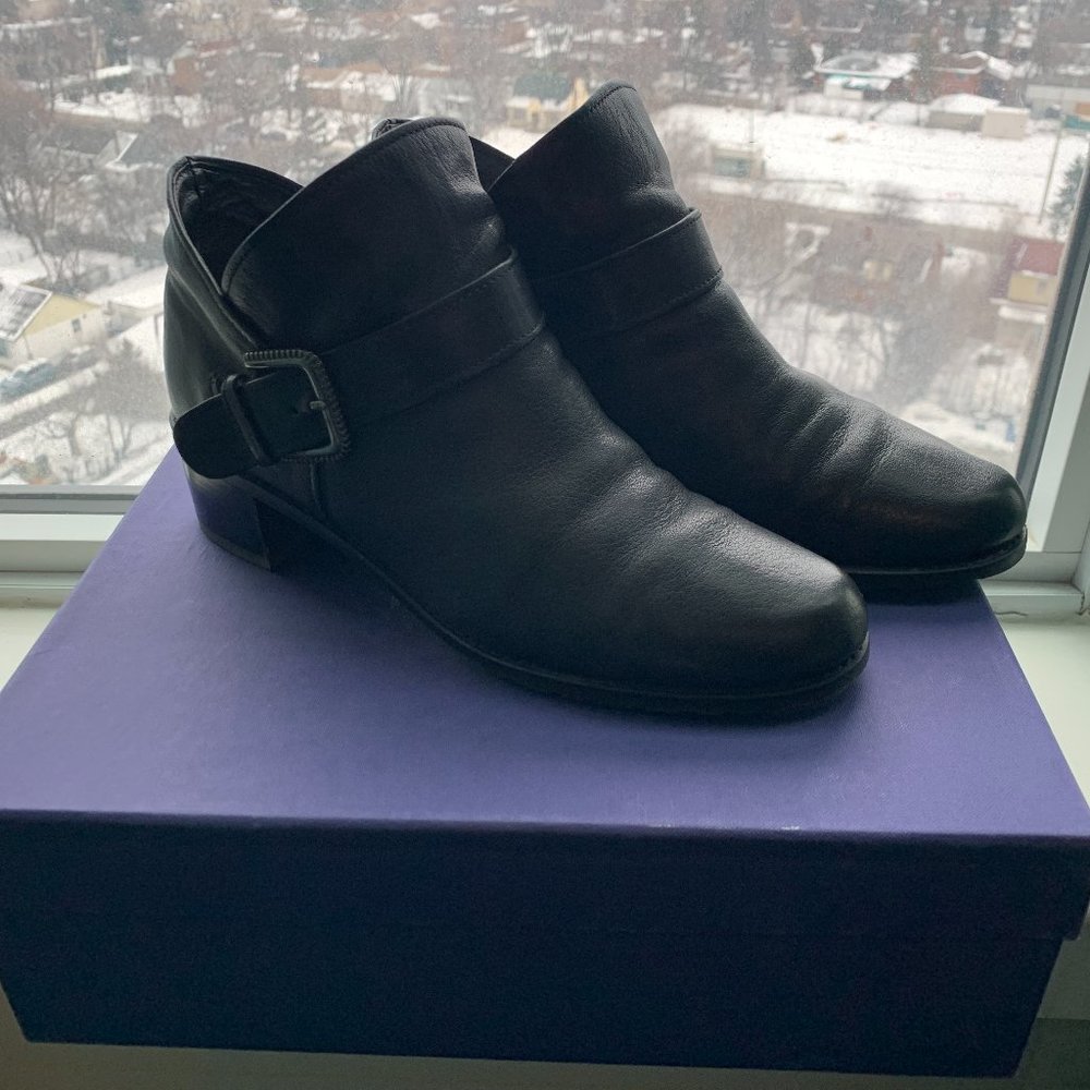 Stuart Weitzman Leather Short Heeled Boots